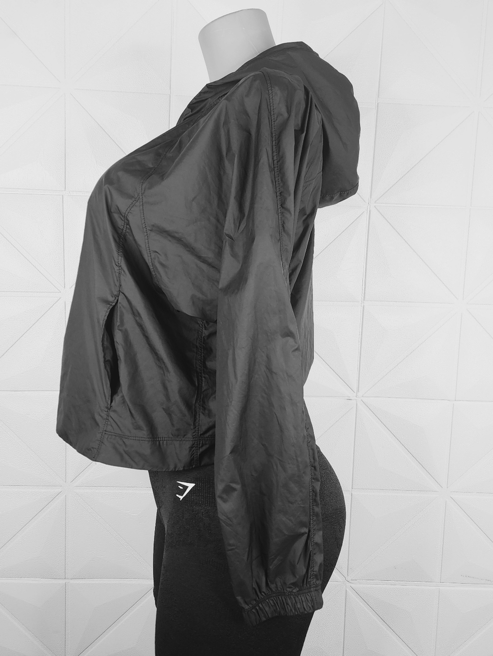 lululemon athletica Black Hooded Zip Jacket - Picture 3 of 6
